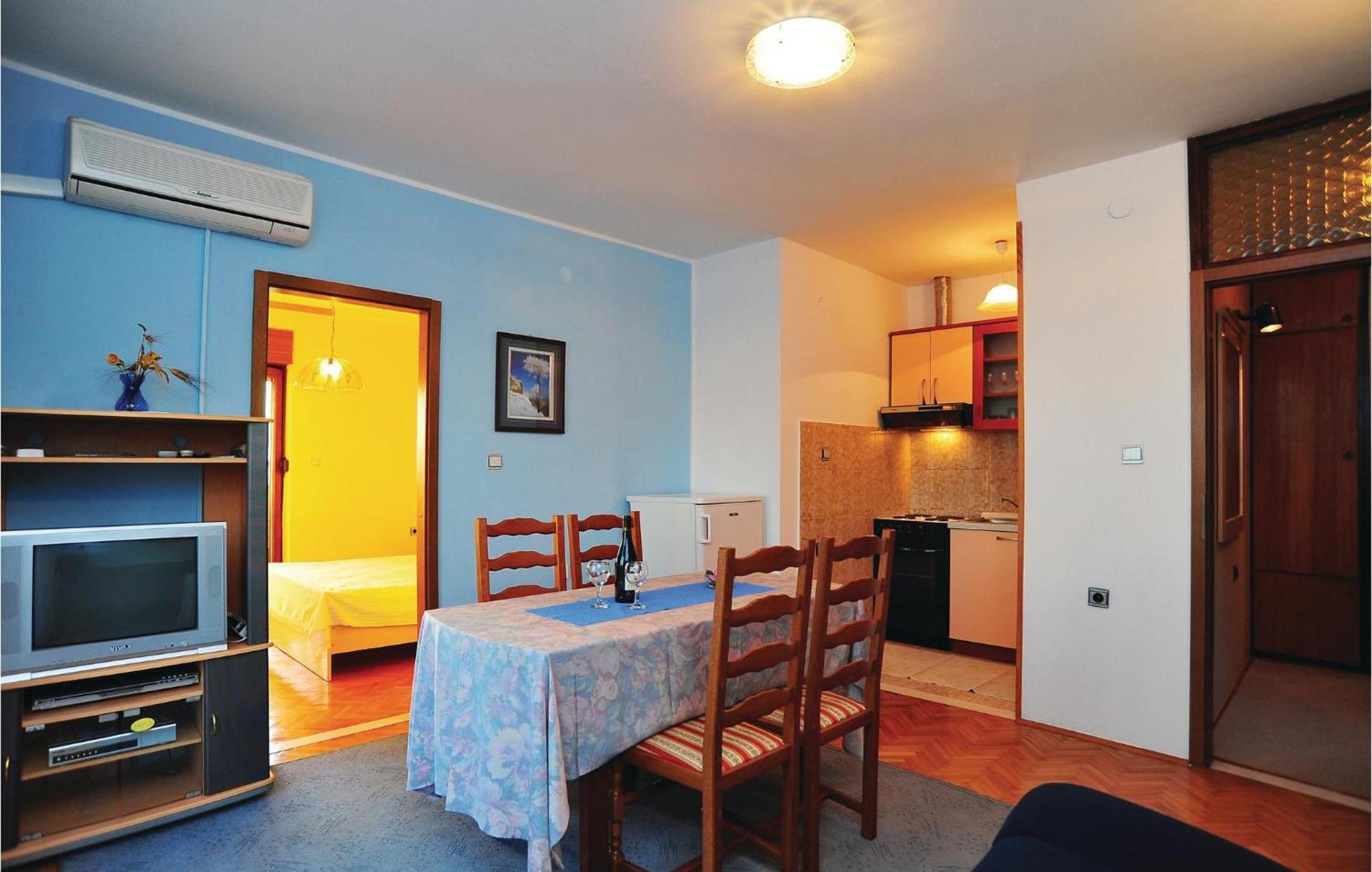 8 Bedroom Gorgeous Home In Kožino Екстериор снимка
